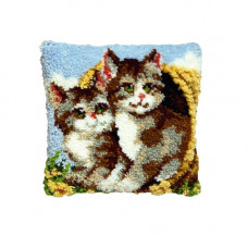 013.306 Котята в корзине